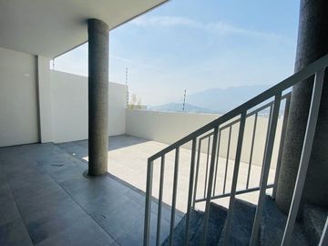 Casa en Venta, Estricta Seguridad, Zona Sur, Monterrey, Nuevo León