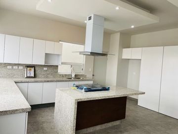 Casa en Venta, Estricta Seguridad, Zona Sur, Monterrey, Nuevo León
