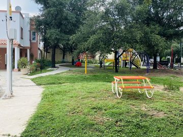 Casa en Venta, Estricta Seguridad, Zona Sur, Monterrey, Nuevo León