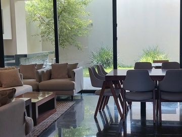 Casa En Venta en San Pedro Garza Garcia