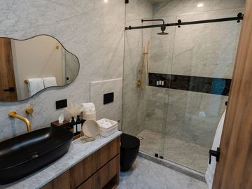 EXCLUSIVA RESIDENCIA DE LUJO EN ENSENADA