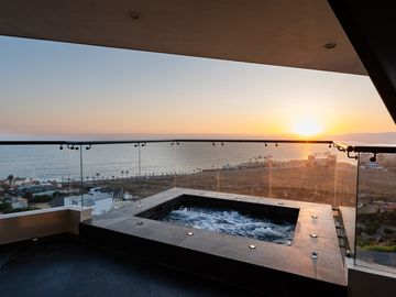 EXCLUSIVA RESIDENCIA DE LUJO EN ENSENADA
