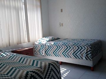 CLUB DEPORTIVO VILLA CUATRO RECÁMARAS BAJA DE PRECIO