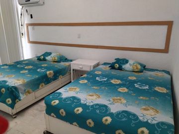 ACAPULCO CONDESA AMPLIO  DEPARTAMENTO CON ALBERCA