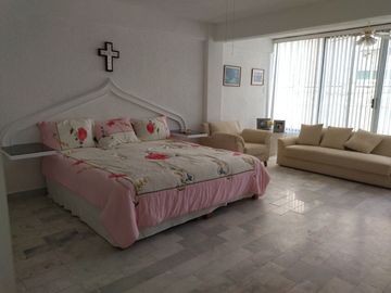 ACAPULCO CONDESA AMPLIO  DEPARTAMENTO CON ALBERCA