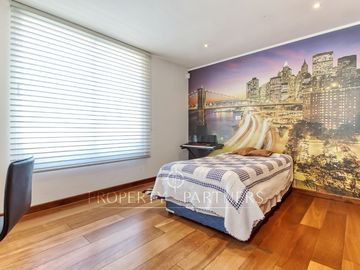 Moderna casa en venta Jardines del Sur