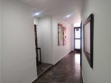 CASA REMODELADA  SE VENDE SANTA ANA BOGOT
