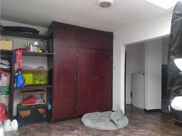 CASA REMODELADA  SE VENDE SANTA ANA BOGOT