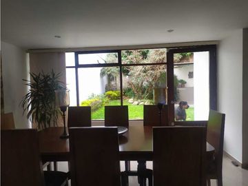 CASA REMODELADA  SE VENDE SANTA ANA BOGOT