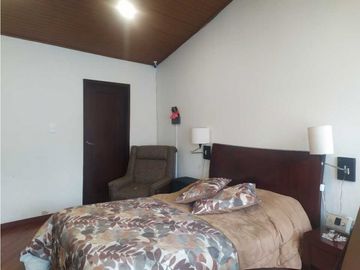VENDO APARTAMENTO SEGUNDO PISO SANTA ANA BOGOT