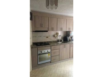 VENDO CASA CON LOTE. REA 672 m2  PACHO CUNDINAMARCA