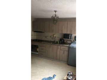 VENDO CASA CON LOTE. REA 672 m2  PACHO CUNDINAMARCA