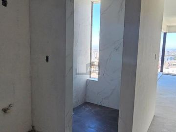 Residencia en Privada Quivira, Club de Golf La Loma en San Luis Potosí