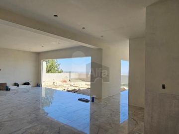Residencia en Privada Quivira, Club de Golf La Loma en San Luis Potosí