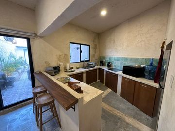 CASA EN VENTA MERIDA, CENTRO REMODELADA