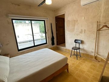 CASA EN VENTA MERIDA, CENTRO REMODELADA