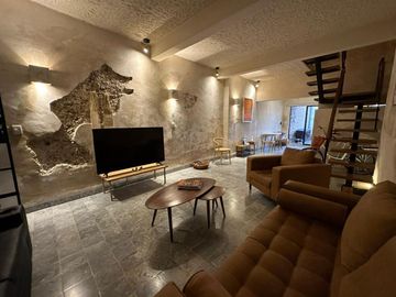 CASA EN VENTA MERIDA, CENTRO REMODELADA