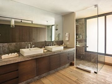CASA EN FRACCIONAMIENTO IZAR