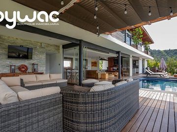 CASA  CON VISTA PANORÁMICA