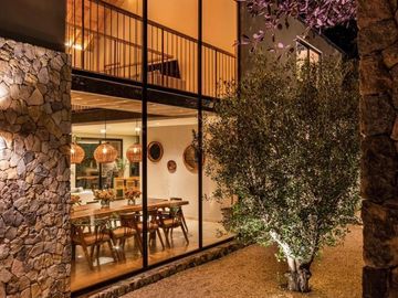 CASA EN ACATITLÁN