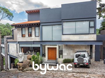 CASA EN FRACCIONAMIENTO PRIVADO