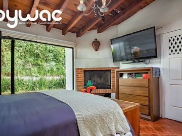 CASA EN AVÁNDARO CON GRAN JARDÍN