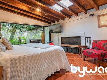 CASA EN AVÁNDARO CON GRAN JARDÍN