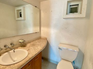 CASA  EN CONDOMINIO EN VENTA EN COL. DEL VALLE CENTRO