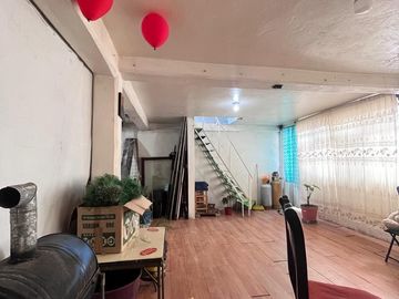 Terreno en venta en Col. Maravillas, Nezahualcoyótl