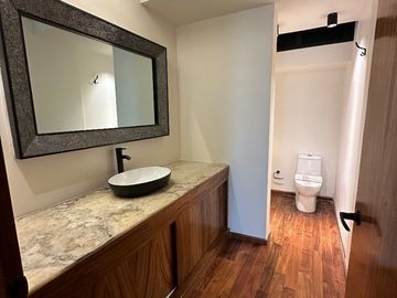 CASA EN VENTA EN JARDINES DEL PEDREGAL