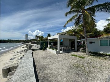 VENTA DE CASA DE PLAYA REMODELADA EN EL PALMAR