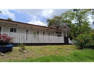 VENTA CASA EN ANCÓN PARASO A 12 MIN DE ALBROOK MALL KAF