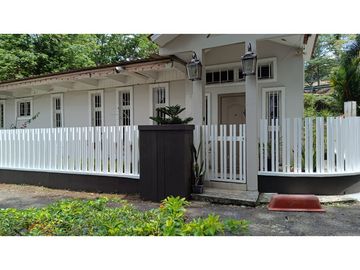 VENTA CASA EN ANCÓN PARASO A 12 MIN DE ALBROOK MALL KAF