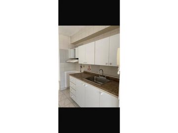 VENDO APARTAMENTO EN 12 DE OCTUBRE
