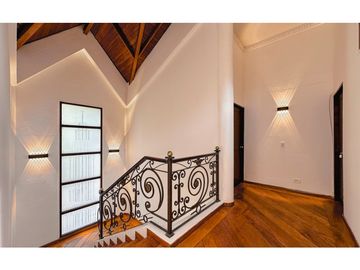 Casa cerca al tesoro