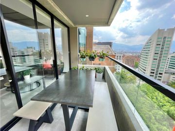 Apartamento frente a San Fernando Plaza