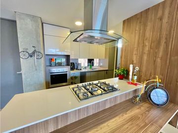 Apartamento frente a San Fernando Plaza