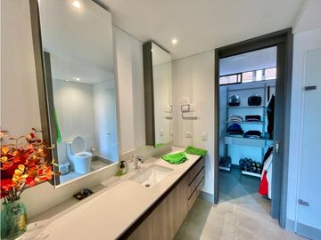 Apartamento frente a San Fernando Plaza