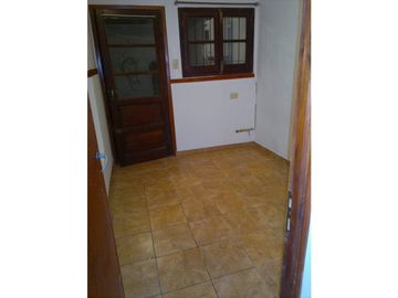 Vendo Casa y Dpto. en Concepción del Uruguay, Entre Ríos.