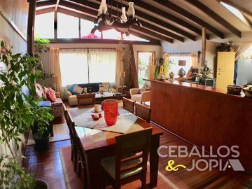 Casa en Venta en Londres esquina Latorre, Villa Alemana