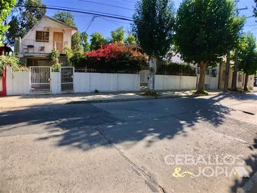 Casa en Venta en Londres esquina Latorre, Villa Alemana