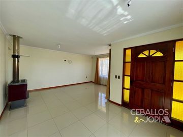 Casa en Venta en Las Américas, Villa Alemana
