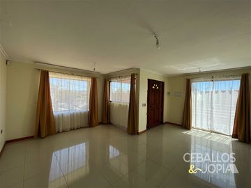 Casa en Venta en Las Américas, Villa Alemana