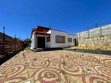 Casa en Venta en Las Américas, Villa Alemana