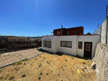 Casa en Venta en Las Américas, Villa Alemana