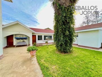 Casa en Venta en Victoria, Villa Alemana
