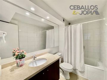 Departamento en Venta en Condominio Atlántico II, Viña del Mar.