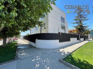 Casa en Venta en calle Esmeralda, Quilpué (perfil comercial)