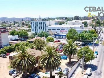 Casa en Venta en calle Esmeralda, Quilpué (perfil comercial)