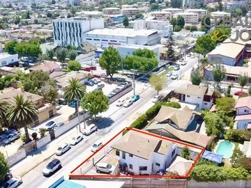 Casa en Venta en calle Esmeralda, Quilpué (perfil comercial)